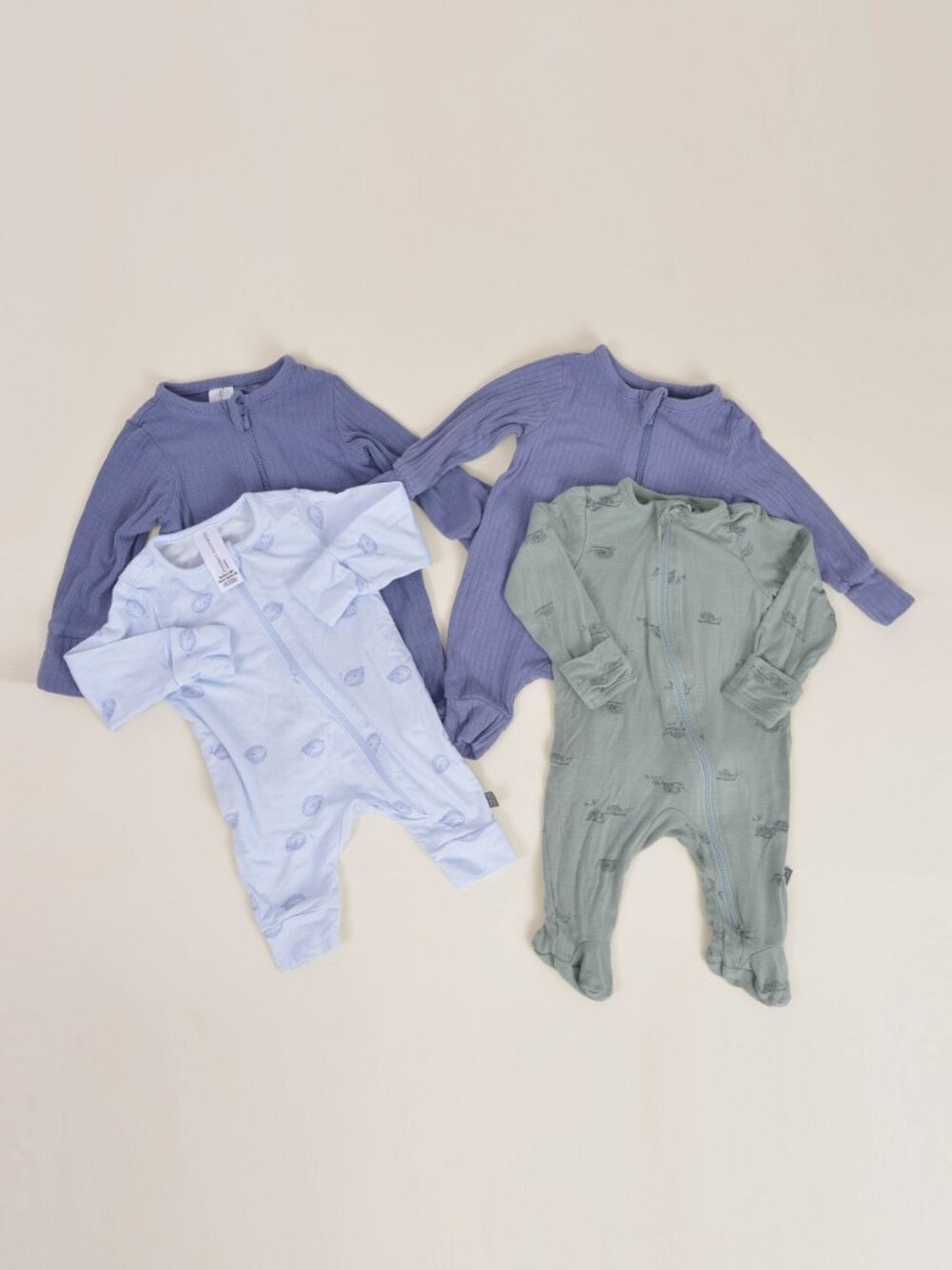 Modern Moments by Gerber Newborn Baby Sleepers Rompers Lot of 4 Blue Green